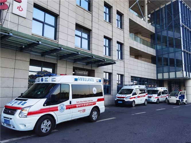 八宿救护车出租服务案例4